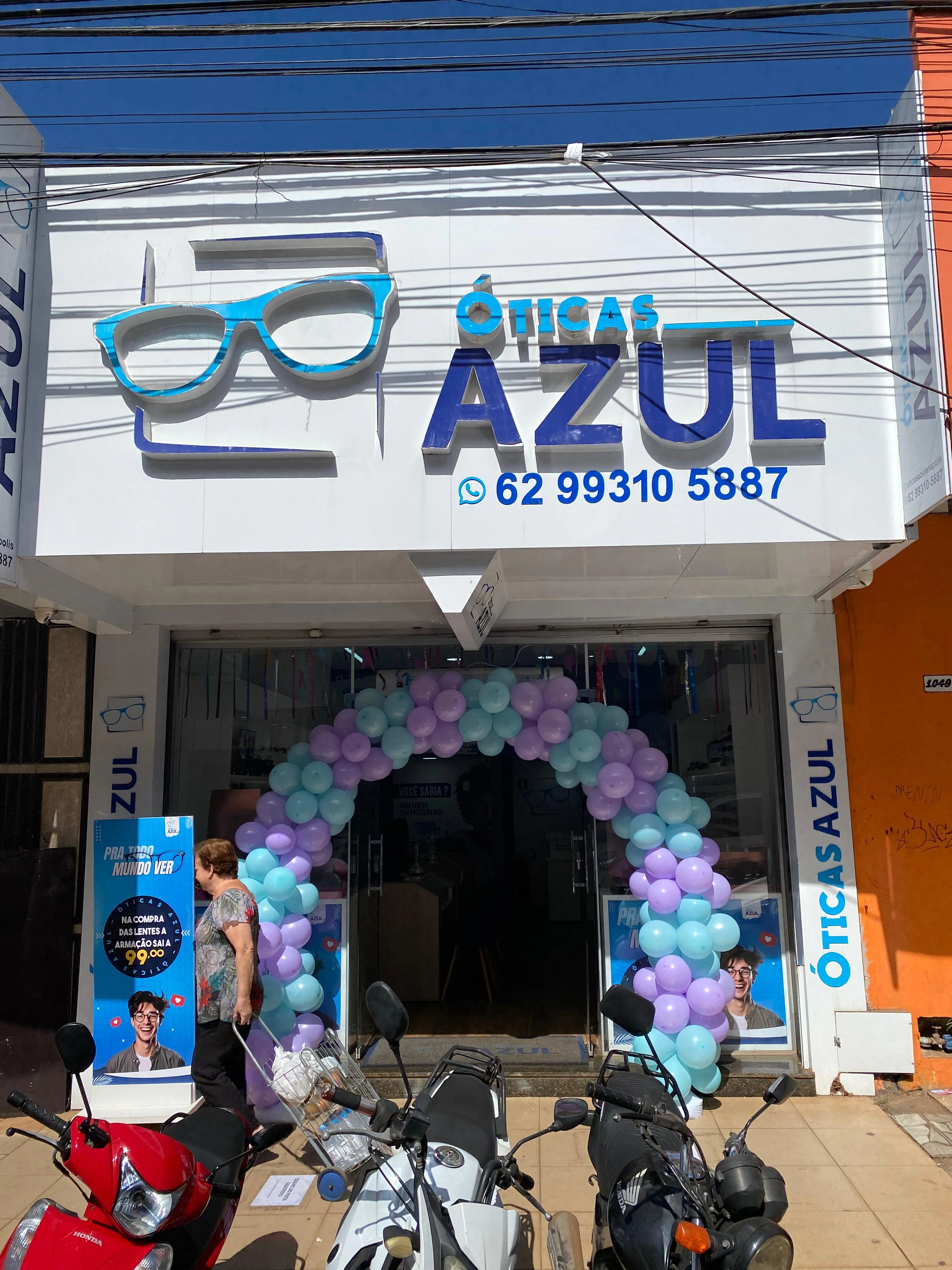 Fachada Ótica Azul